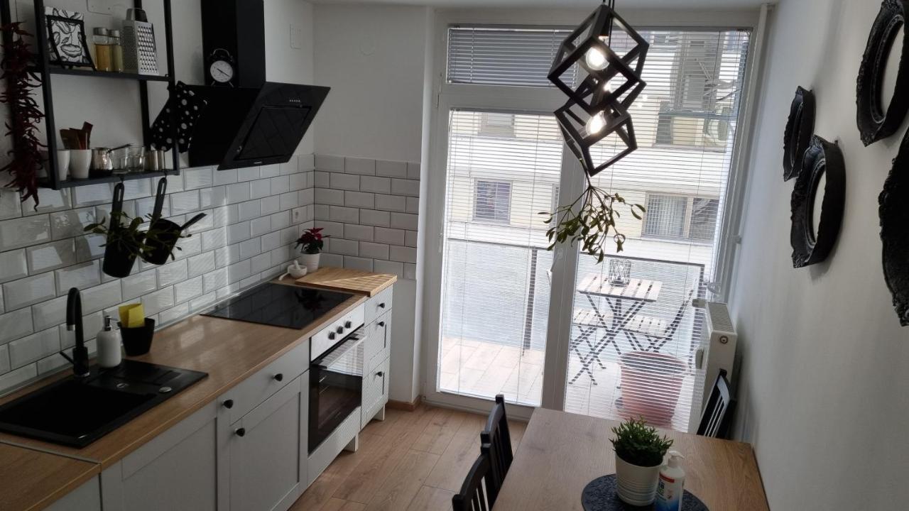 Apartman H8 Бйеловар Екстериор снимка