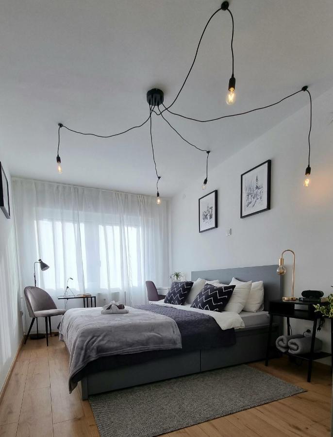 Apartman H8 Бйеловар Екстериор снимка