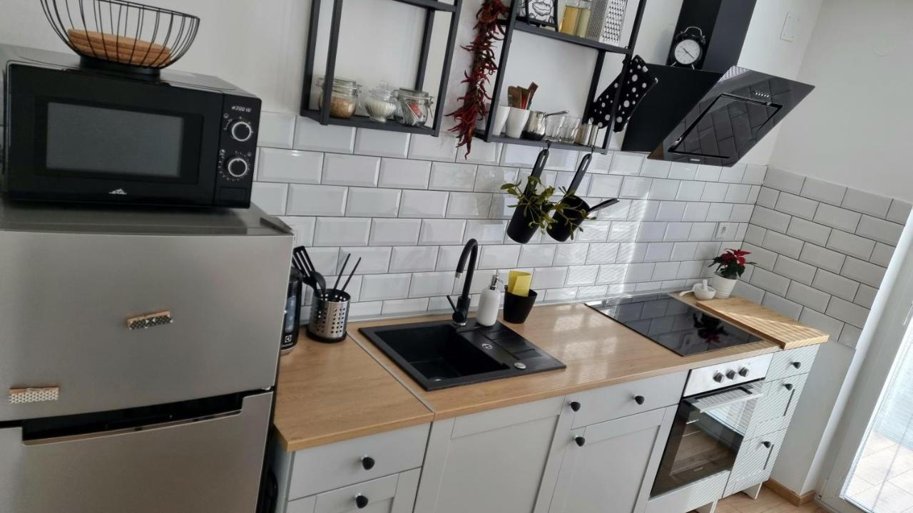 Apartman H8 Бйеловар Екстериор снимка
